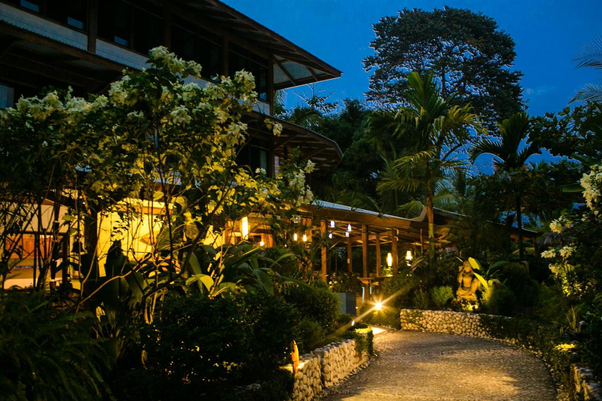 Blue Osa Beach Resort & Spa Puerto Jimenez Exterior photo